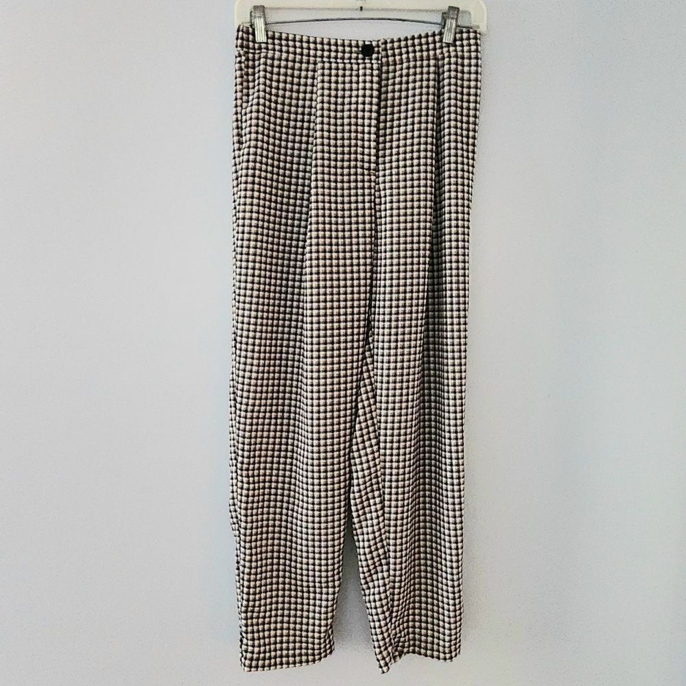 Divided plaid panta women's size 4 elastic in waist